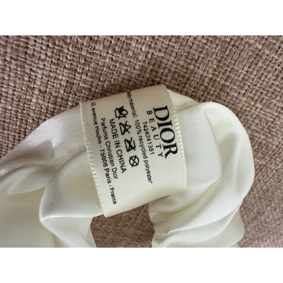 NWT Dior Beauty White Satin Hair Scrunchie main image 4